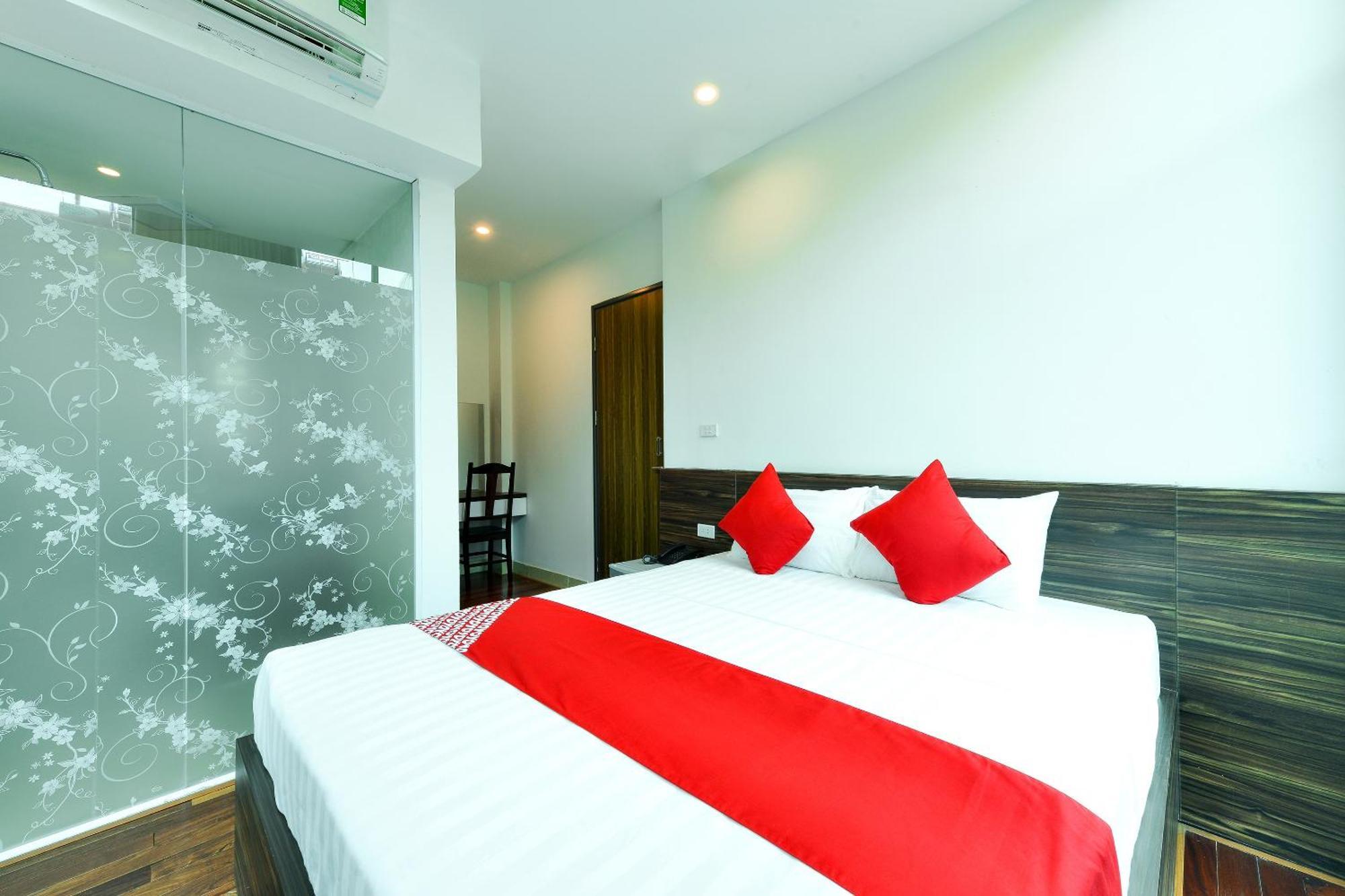 Oyo 317 Kim Cuong Hotel 2 Hanoï Extérieur photo